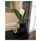 Hand painted ceramic vase with floral motif