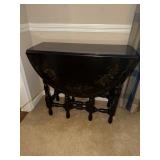 Lacquered finish chinoiserie drop leaf gateleg