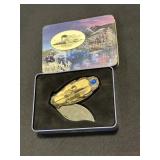 New Win pocket knife decorated with steamship