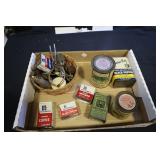 Flat lot - Vintage advertising tins, bottles,