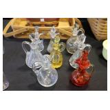 Lot - 8 cruets