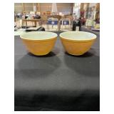 2 Pyrex Woodland light brown mixing bowls No. 402