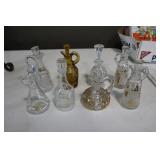 Lot - 8 glass cruets