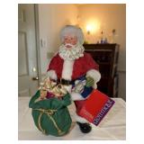 Clothtique Possible Dreams Santa Claus with