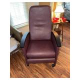 Winco Mfg medical recliner
