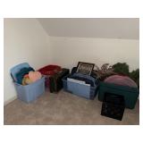 Lot of totes with vintage ladies shoes, wreath and