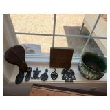 Lot of wrought iron - shoe molds, trivets, 1971