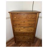 Oak chest with 5 drawers 32 X 19.25 X 46.75