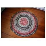 Limestone round braided rug 37'