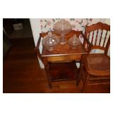 Pine washstand with drawer 21.5' x 14.5' x 29.5'