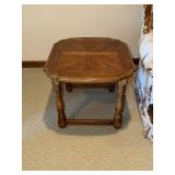 2 Oak end tables with parquet wood inlay