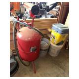 Central Pneumatic 110 lb abrasive