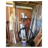 Lot including scrap wood, extension