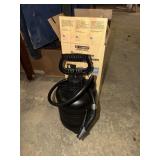 RL Flomaster 2 gal sprayer (no nozzle) and coats,