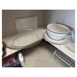 Shelf lot - Princess House oval serving platter,