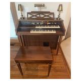 Lowrey Jamboree with Magic Genie organ