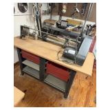 Craftsman 12' wood lathe with steel work bench