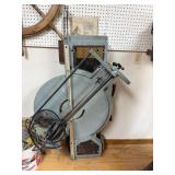 Delta sawbuck frame and trim saw