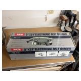 Ryobi 3' X 21' electronic belt sander
