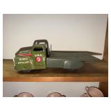 Louis Marx and Co pressed steel U.S. Army mobile