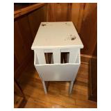 Wooden magazine rack
