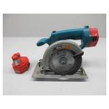 Makita  5630D Saw