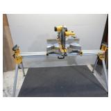 DeWalt Sliding Compound Miter Saw w/Stand