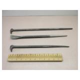 Pry Bar and Alignment Tools