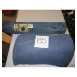 Bag Chair & Tub of Moving Blankets