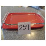 Pyrex Baking Dish w/ Cover