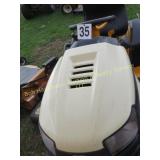 #697    Cub Cadet LGTX 1050   389.8 Hrs