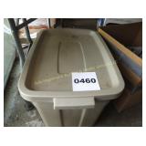 Rubbermaid Container