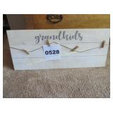 Grand Kids Picture Hanger