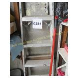 Alum. Step Ladder