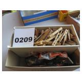 Wood Clothes Pins & Steel Wool