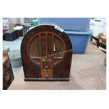 Wood Philco Radio