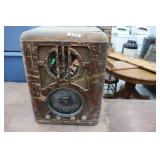 Wood Zenith Radio