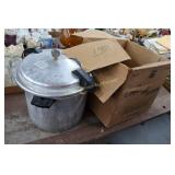 Pressure Canner & Cooker