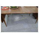 Kitchen Table w/ 3 Leaves