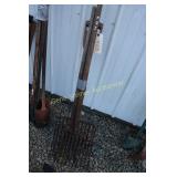 Pitch Forks (3)