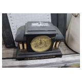 Mantle Clock