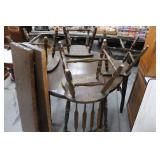 Table w/ 4 Chairs