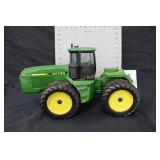 John Deere 8760- Toy Tractor