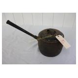 J&J Siddons #8 Cast Iron pot, tin lid and handle