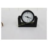QUARTZ CLOCK