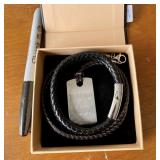 LIFE BEGINS AT END OF COMFOT ZONE NECLACE