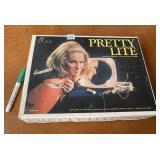 PRETTY LITE MIRROR IN BOX