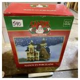 CHRISTMAS HOUSE IN BOX
