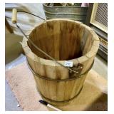 WOOD PAIL