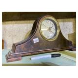 MANTLE CLOCK